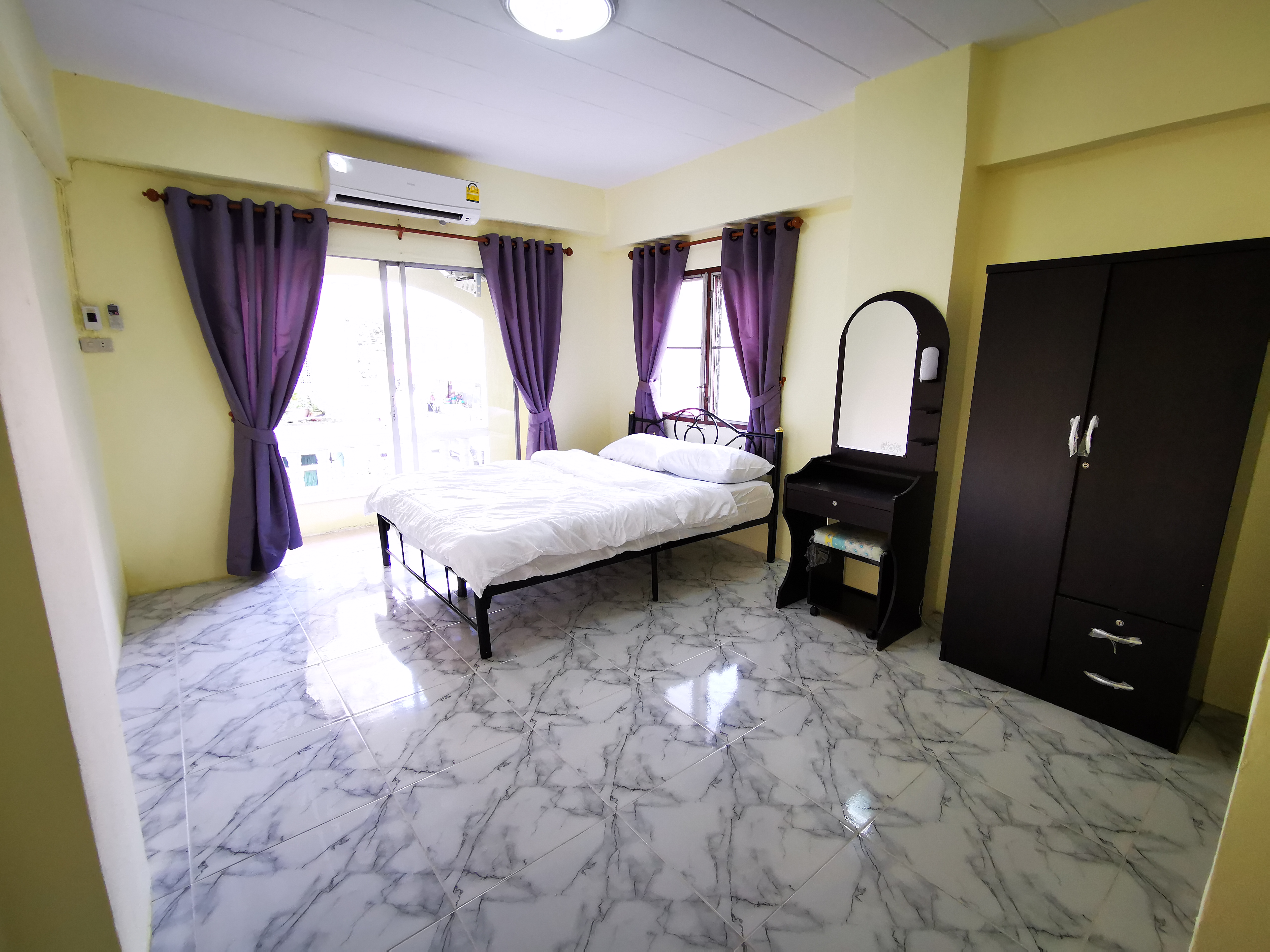 Nirun Residence 2Floor Corner 25sqm.Mega Bangna Ramkamheang2 Gemopolis 0909897810