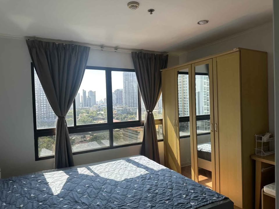 ให้เช่าคอนโด Lumpini Ville Sukhumvit 77 (ลุมพินี วิลล์ สุขุมวิท 77) โซนพื้นที่ BTS อ่อนนุช ห้องแบบ 1ห้องนอน / 1ห้องน้ำ / โซนครัวปิด ขนาดห้อง 35 ตรม.