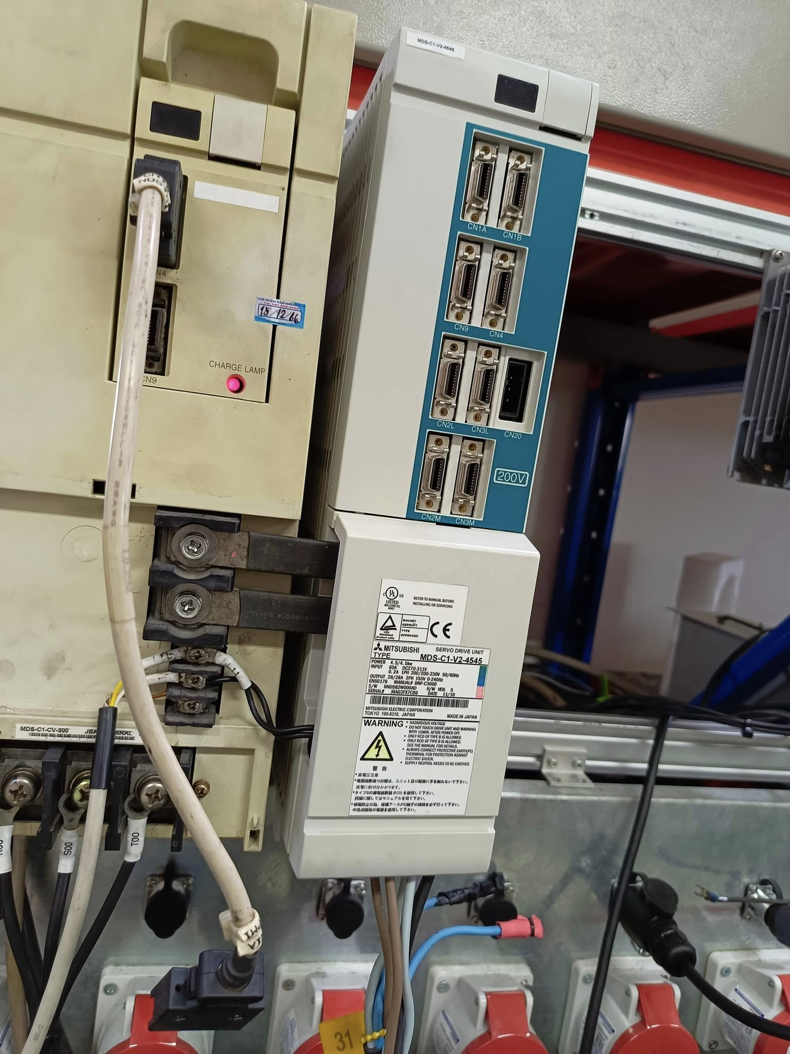 MITSUBISHI MDS-C1-V2-4545 Servo drive งาน CNC M64S