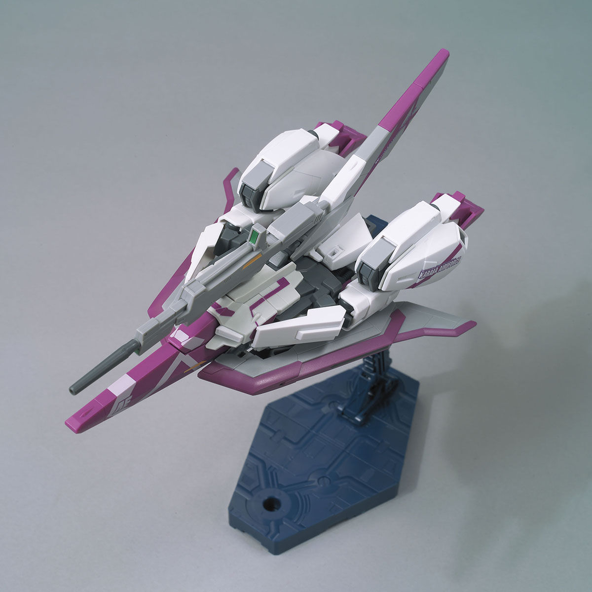 bandai 4573102606280 gundam base hguc zeta gundam III