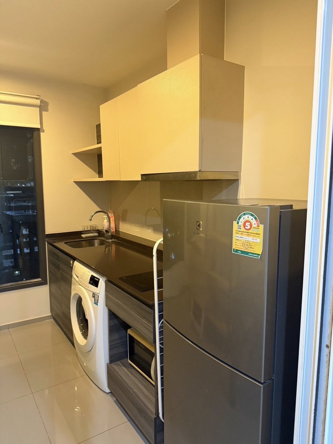 ให้เช่าคอนโด Centric Ari Station (เซ็นทริค อารีย์ สเตชั่น) โซนพื้นที่ BTS อารีย์ ห้องแบบ 1ห้องนอน / 1ห้องน้ำ / โซนครัวปิด ขนาดห้อง 32 ตรม.