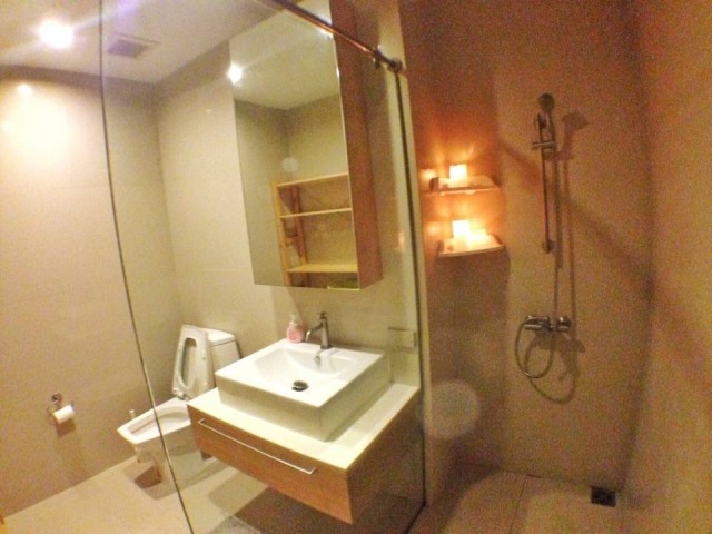 ปล่อยเช่าคอนโด The Issara Ladprao (ดิ อิสสระ ลาดพร้าว) - ห้องสวยน่าอยู่วิวโล่ง - การเดินทาง: ใกล้ MRT ลาดพร้าว