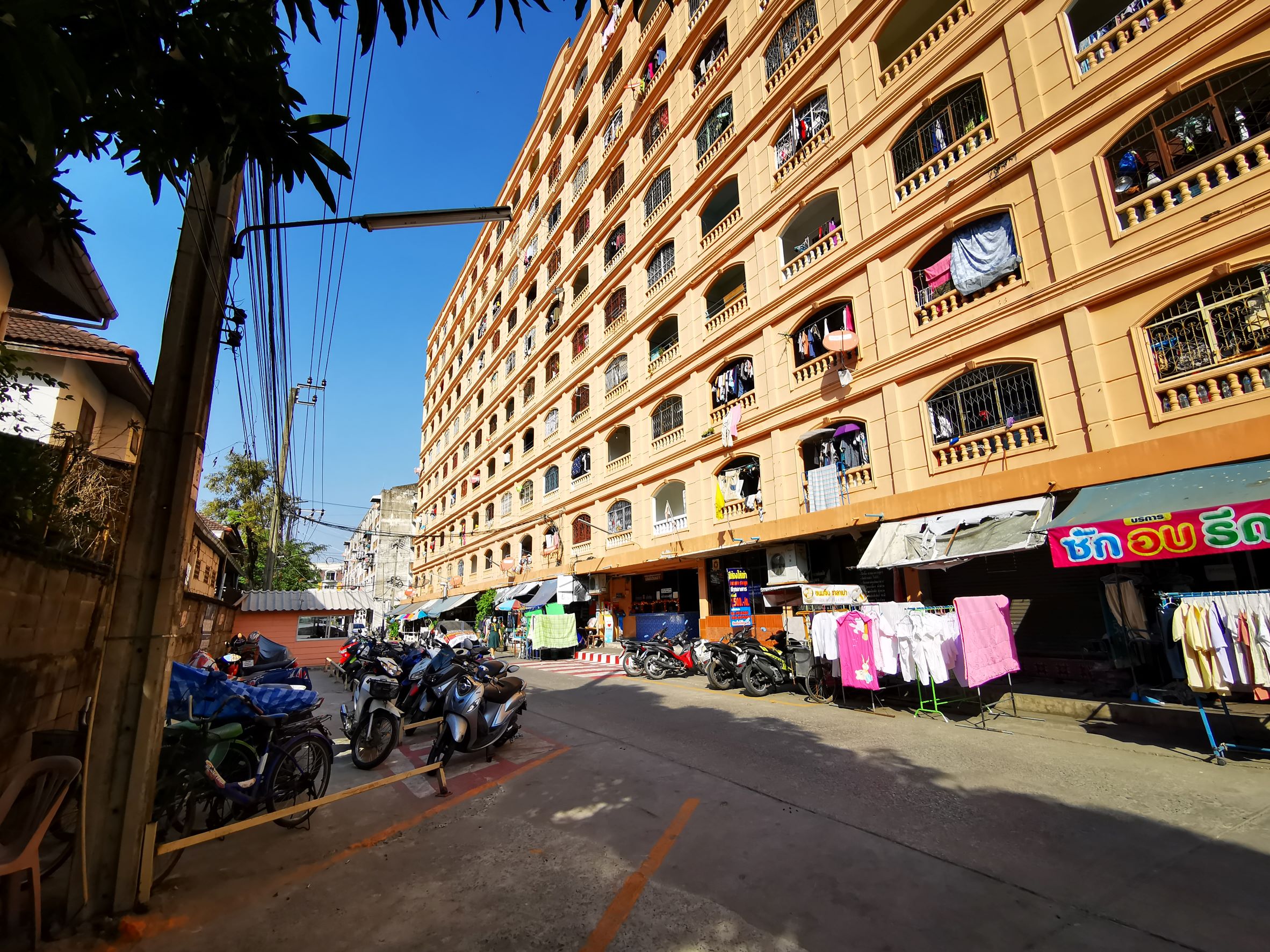 Nirun Residence 3Floor 25sqm.Mega Bangna Ramkamkheng 2 Ikea Prawet 0909897810