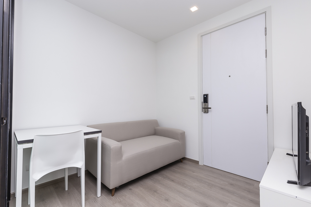 ให้เช่า The Base Phetkasem (เดอะเบส เพชรเกษม) 8,000เครื่องใช้ไฟฟ้าครบ