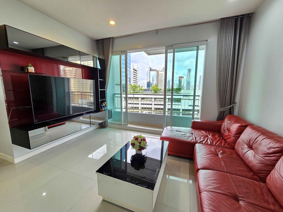 ปล่อยเช่าคอนโด Circle Condominium (เซอร์เคิล คอนโดมิเนียม) - 2ห้องนอน 2ห้องน้ำ 1ห้องนั่งเล่น - ใกล้ MRT เพชรบุรี ARL มักกะสัน - ขนาดห้อง 75 ตรม. ชั้น 12 ตึก 2
