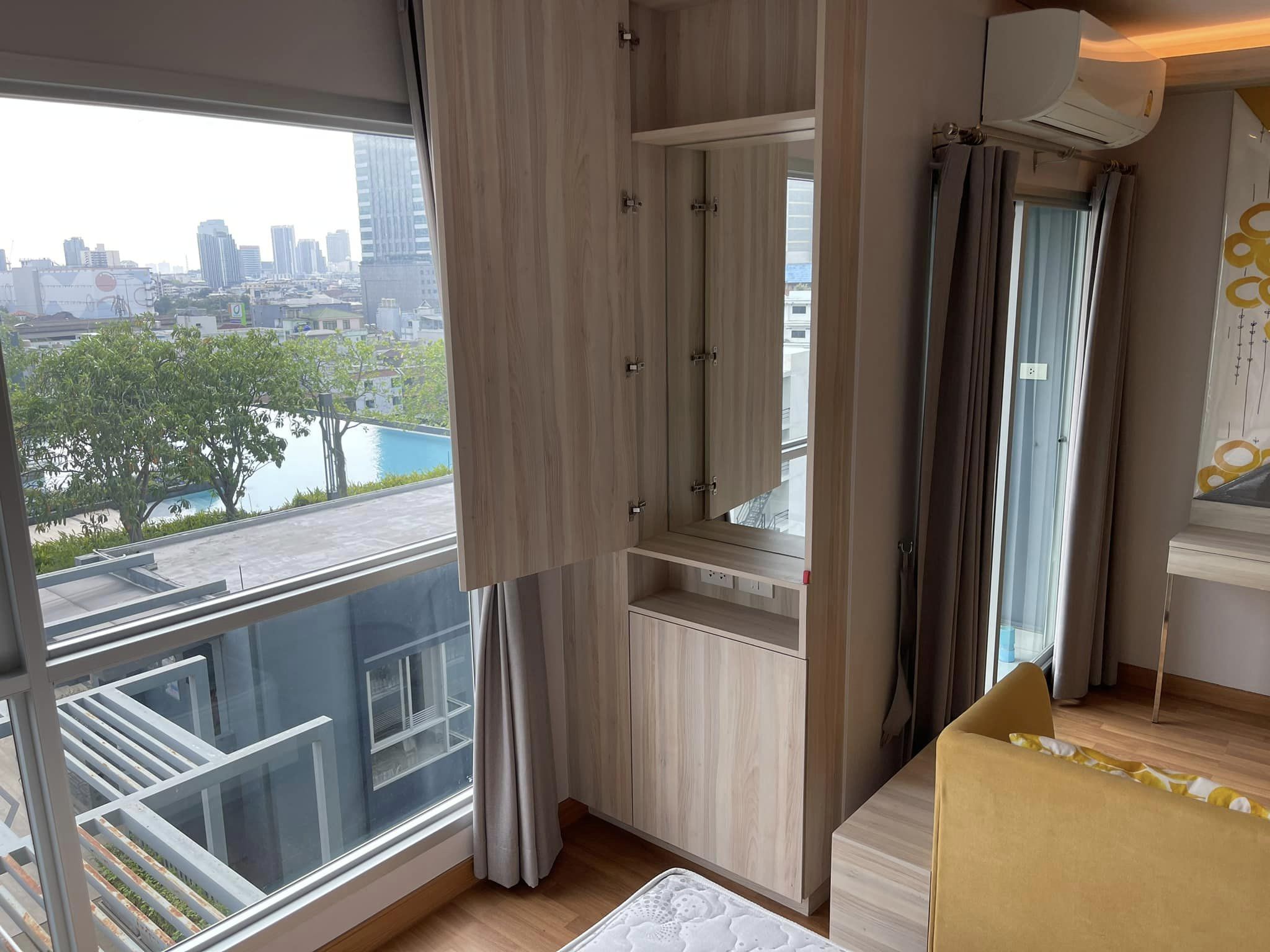 สนใจชมห้องติดต่อได้เลย Line ID: Smile-easy ปล่อยเช่าคอนโด Lumpini Park Vibhavadi-Chatuchak (ลุมพินี พาร์ค วิภาวดี-จตุจักร) - Studio 1ห้องน้ำ - ใกล้ MRT จตุจักร BTS หมอซิต - ขนาดห้อง 24.5 ตรม. ชั้น 9