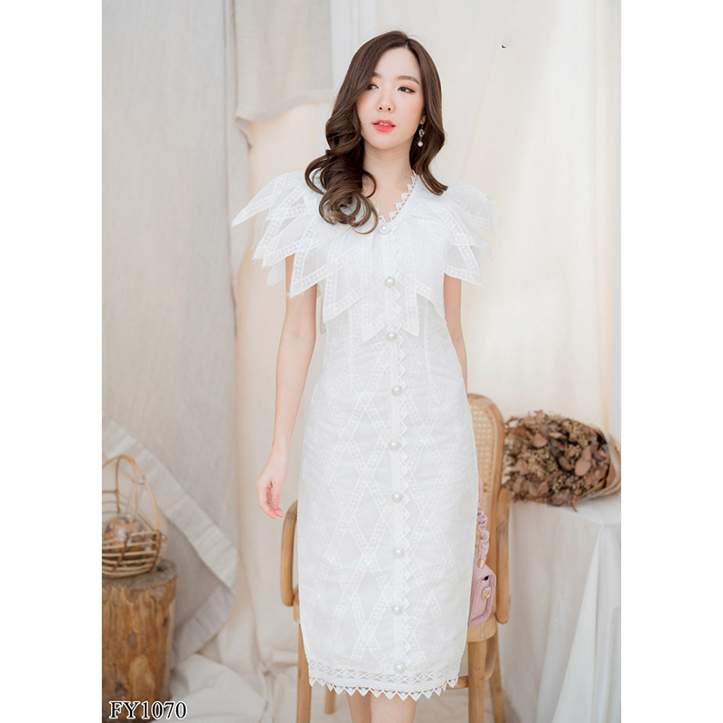 kudapy เดรสยาวสีขาว/สีแดง/สีชมพู คอวีปกระบายกระดุมเหลี่ยม