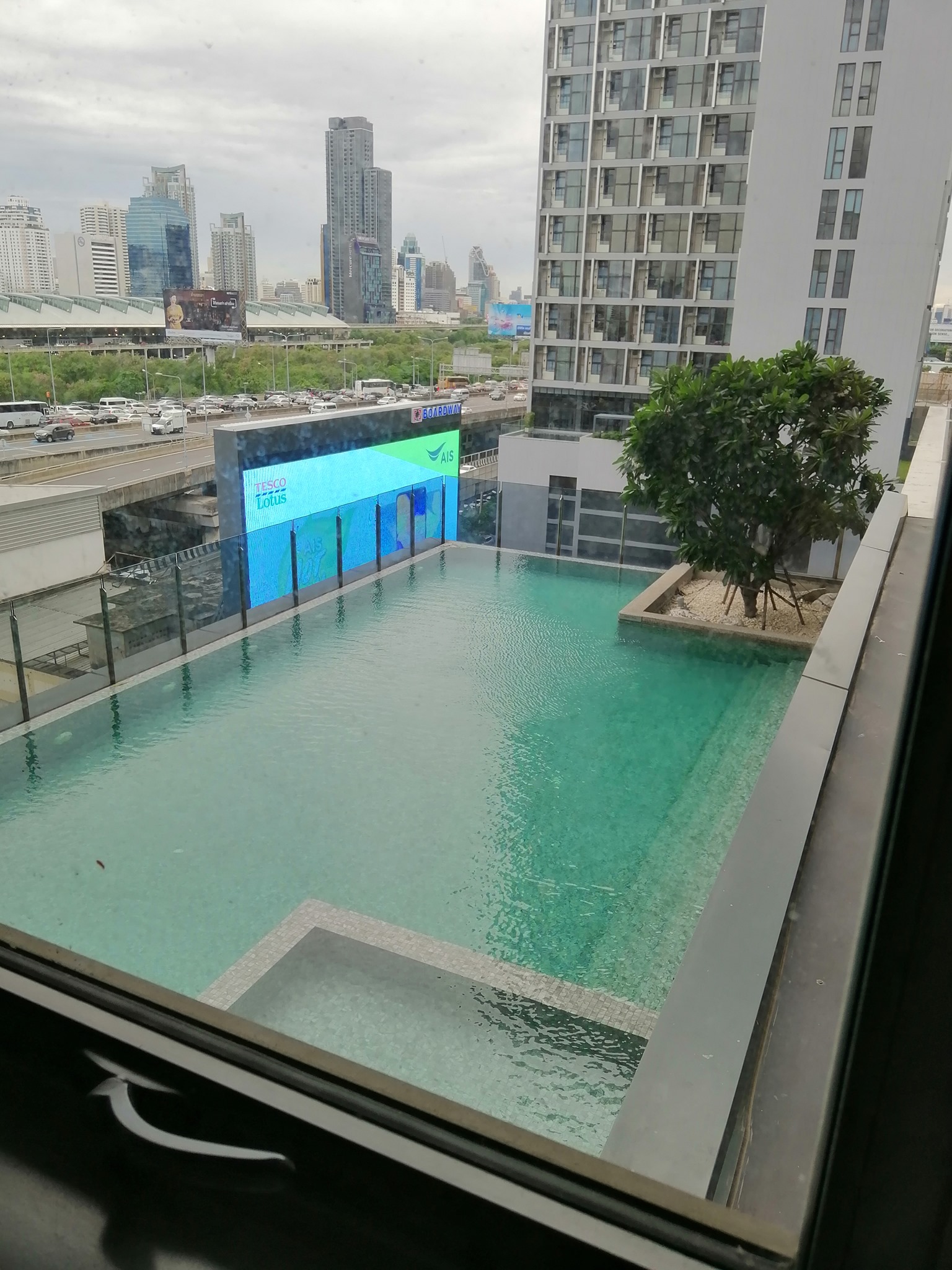 ให้เช่า Rhythm Asoke 2 (ริทึ่ม อโศก 2) Studio วิวสระว่ายน้ำ 14,000