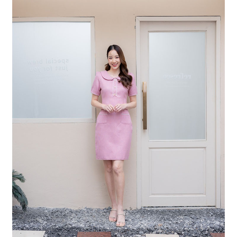 kudapy มินิเดรสปกคอบัวสีฟ้า/สีชมพู/สีกรม มีกระเป๋าข้าง สีพื้น สไตล์เรียบๆเป็นงานซิปหลังน้า