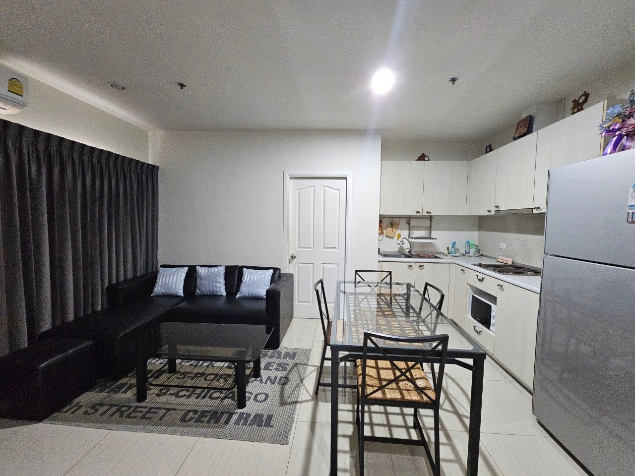 สนใจชมห้องติดต่อได้เลย Line ID: Smile-easy ปล่อยเช่าคอนโด Manor Sanambinnam (แมเนอร์ สนามบินน้ำ) - 2ห้องนอน 2ห้องน้ำ 1ห้องนั่งเล่น - ใกล้ MRT พระนั่งเกล้า - ขนาดห้อง 64 ตรม. ชั้น 27