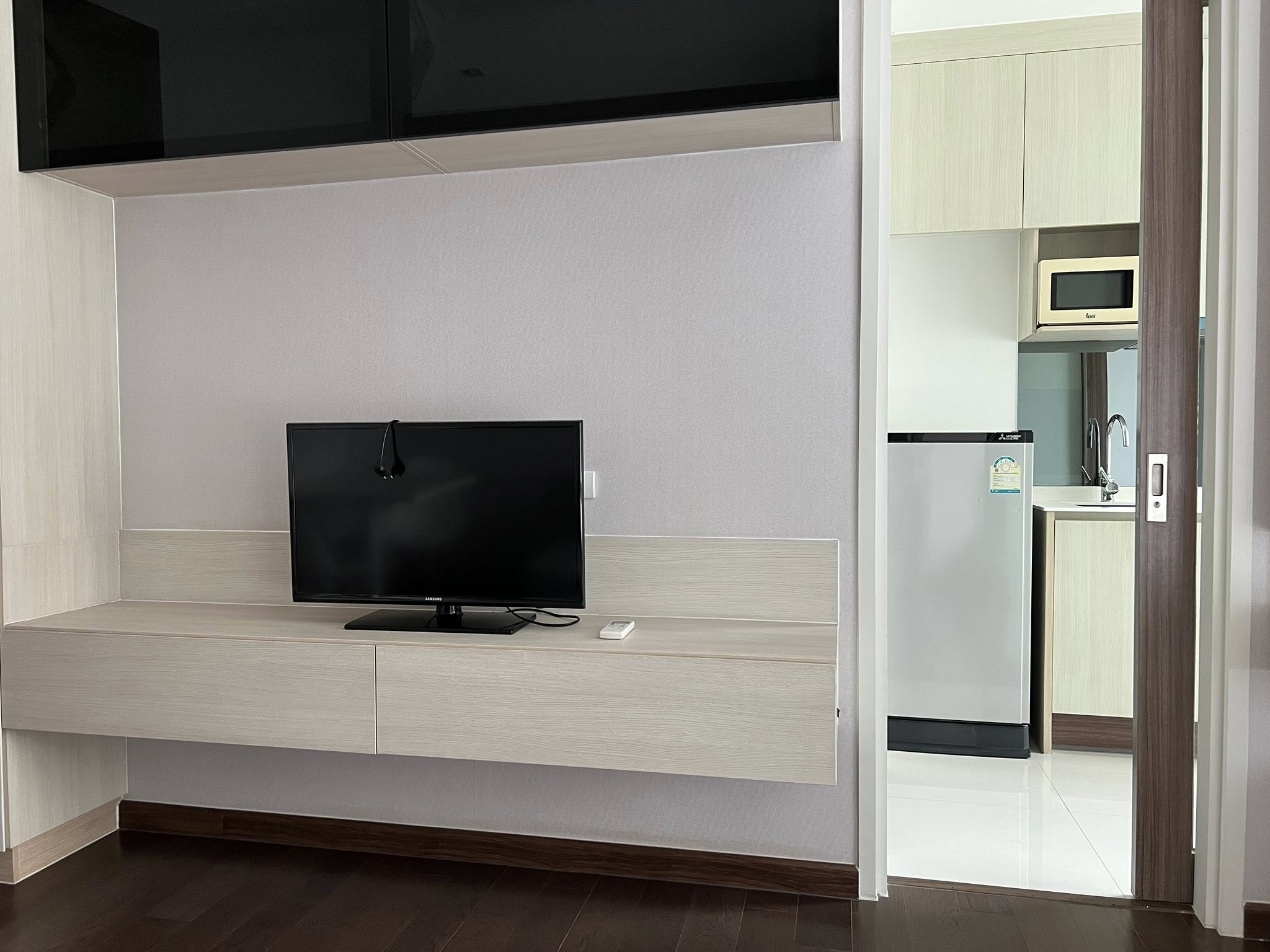 High Rise โซนพื้นที่ ติด MRT เพชรบุรี ให้เช่าห้องแบบ 1ห้องนอน 1ห้องน้ำ คอนโด Q Asoke (คิว อโศก) ขนาดห้อง 30 ตรม. ชั้น 34