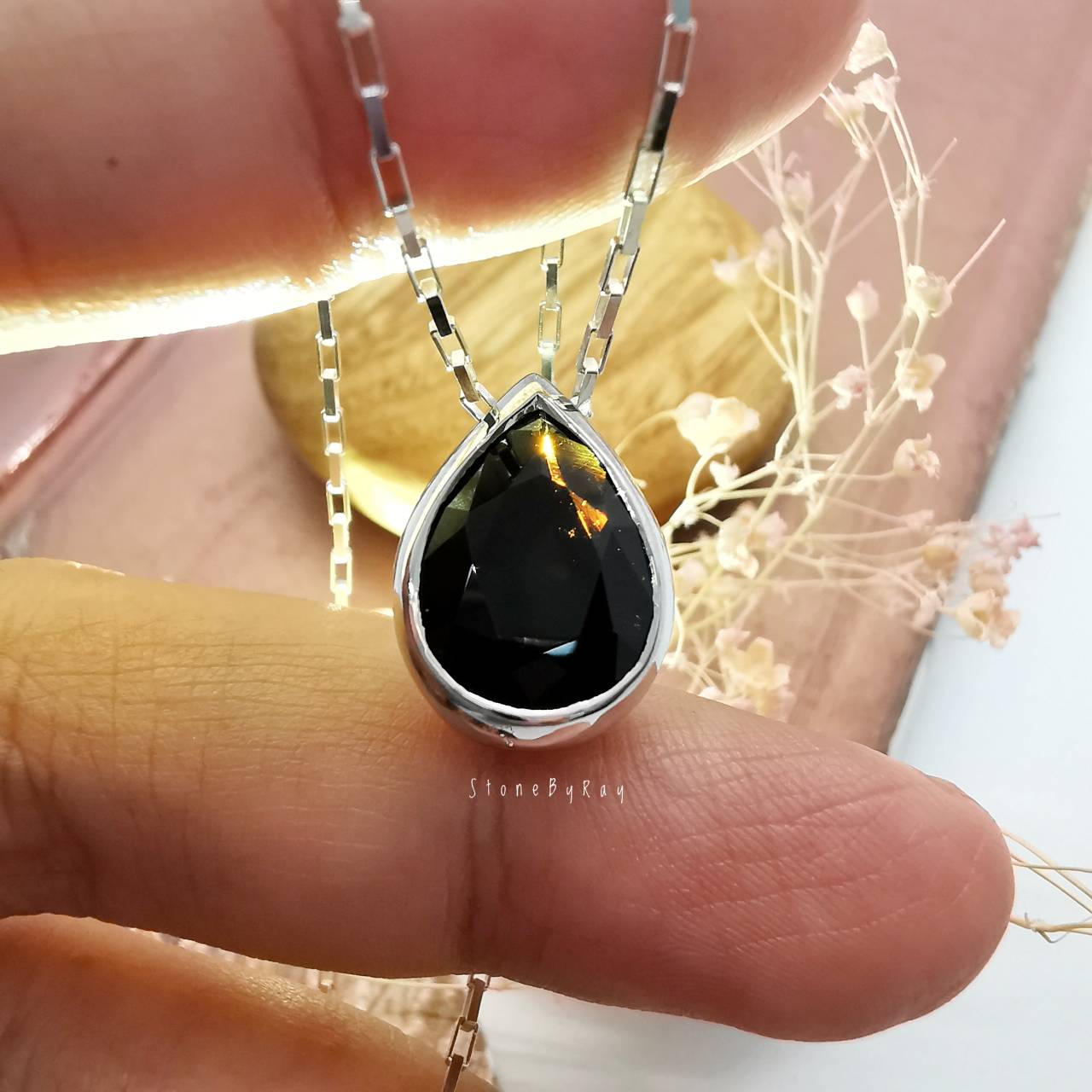สร้อยคอเงินจี้หินสะเก็ดดาว Tektite