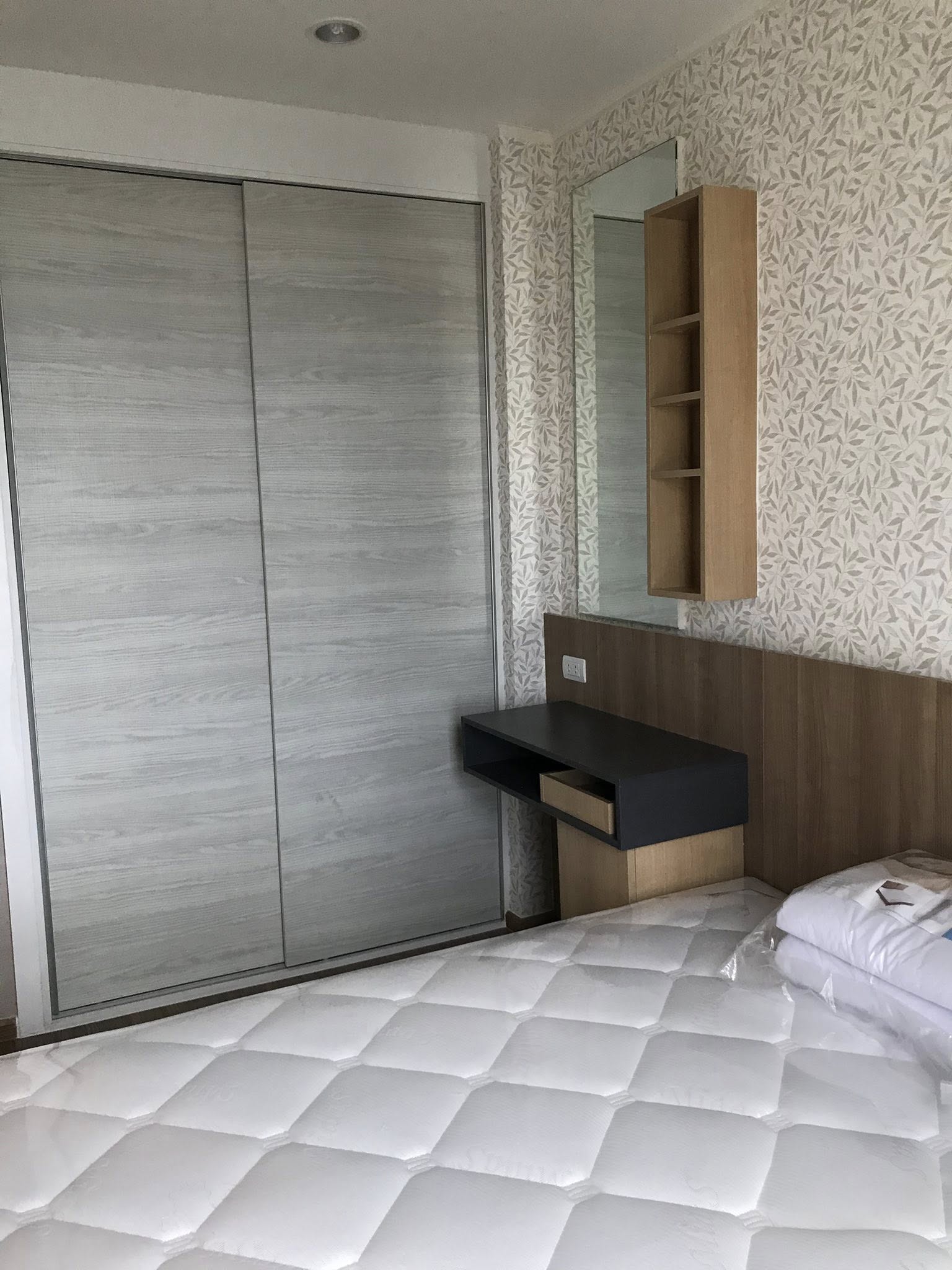 ให้เช่าคอนโด U Delight @ Huamak Station (ยู ดีไลท์ แอท หัวหมาก สเตชั่น) High Rise โซนพื้นที่ ม.เอแบค MRT ศรีกรีฑา ห้องแบบ 1ห้องนอน 1ห้องน้ำ