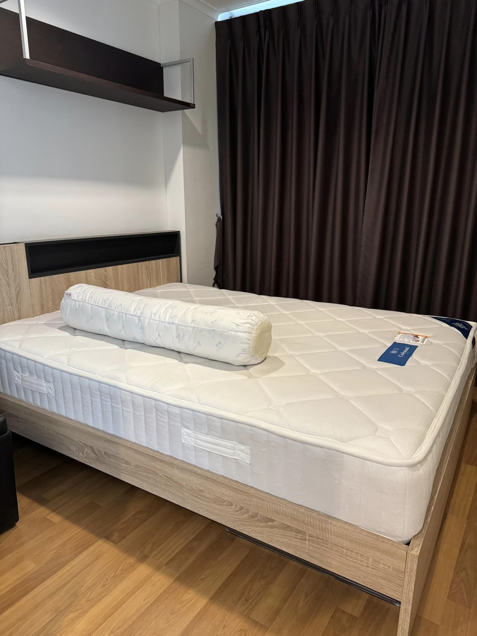 ขายด่วนคอนโด ลุมพินี เพลส พระราม 4-กล้วยน้ำไท (Lumpini Place Rama 4-Kluay Nam Thai) - เพิ่งรีโนเวทห้องสวยเฟอร์เครื่องใช้ไฟฟ้าครบครั้น - การเดินทาง: ใกล้ BTS พระโขนง