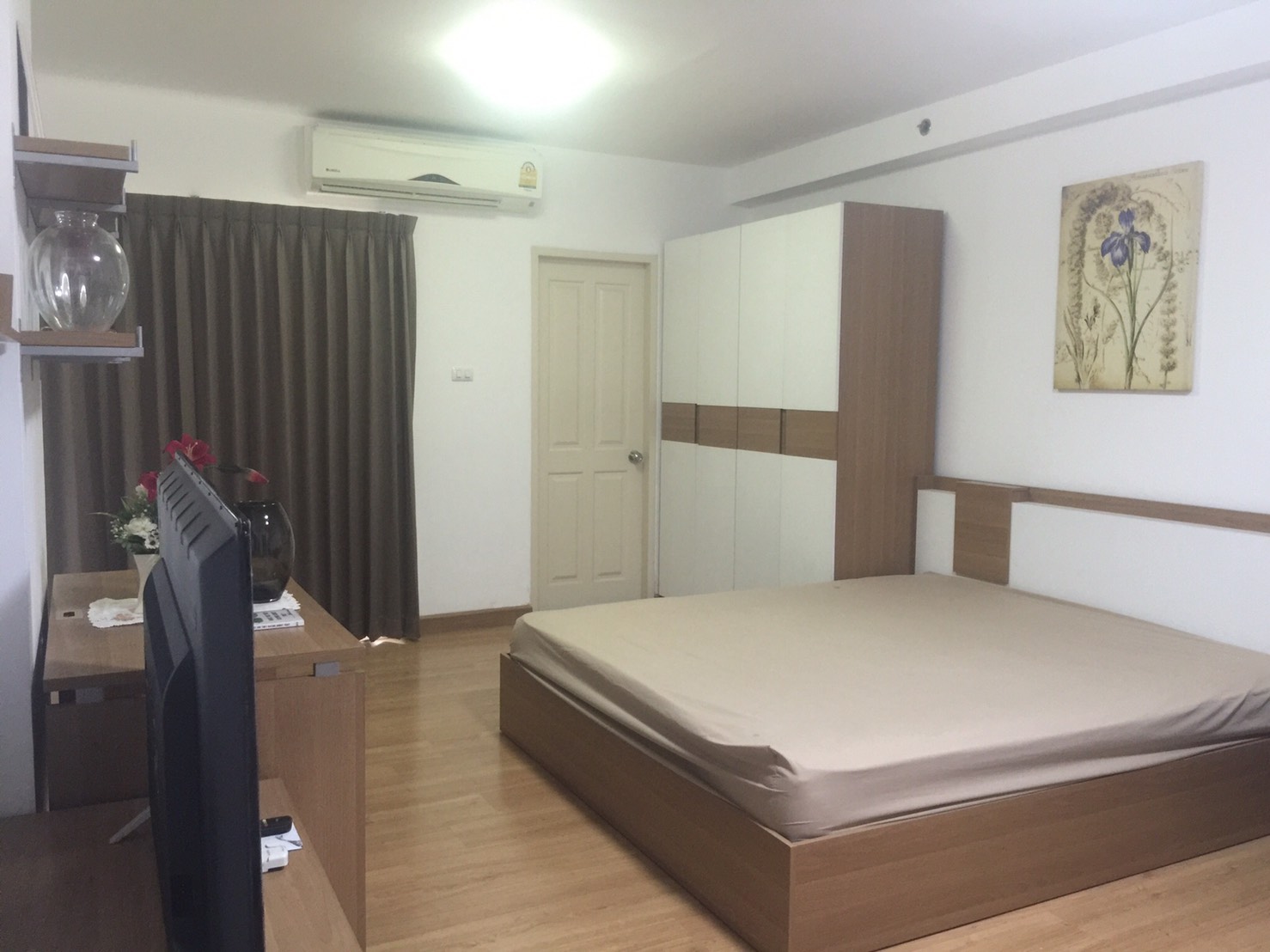 ขาย ศุภาลัย ปาร์ค แยกติวานนท์, Sell Supalai Park Tiwanon เฟอร์นิเจอร์เครื่องใช้ไฟฟ้าพร้อมเข้าอยู่ ( ฟรีโอน )