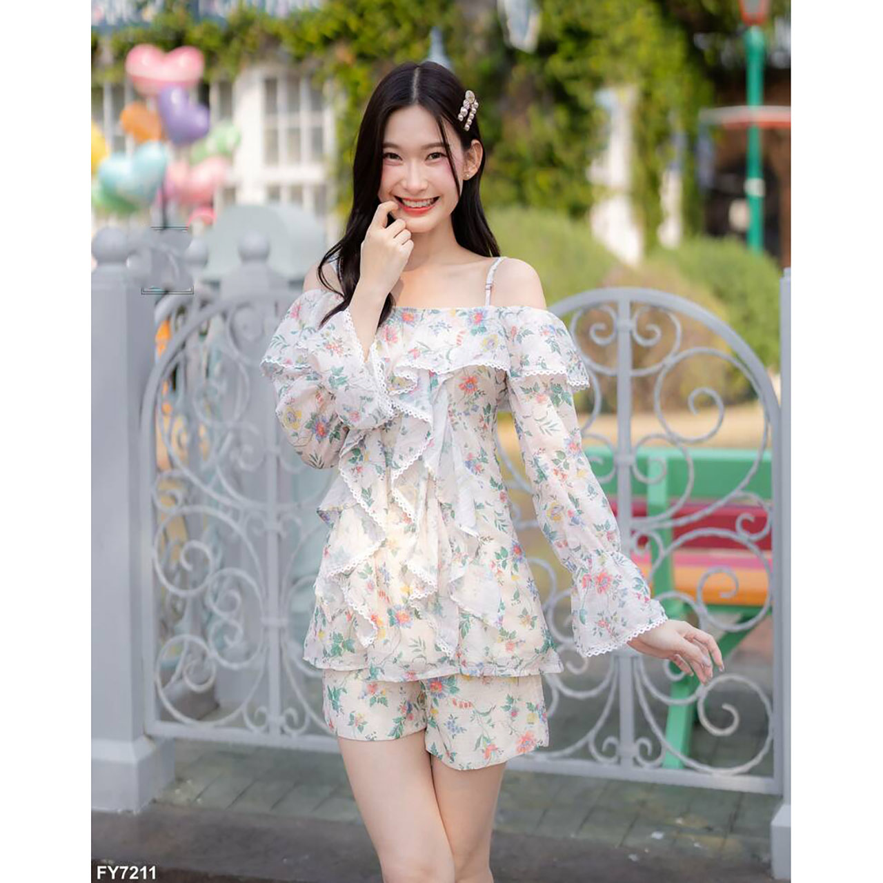 kudapy ชุดเซ็ทสีครีม อกระบายแขนยาว