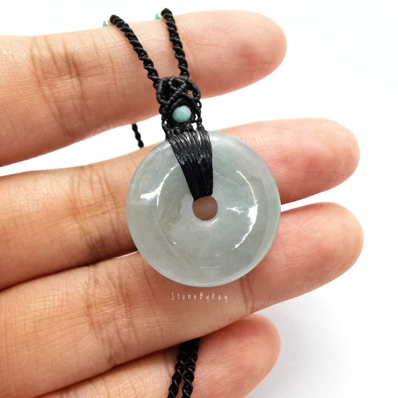 สร้อยคอเชือกถักจี้หินหยกทรงโดนัท(Jade)