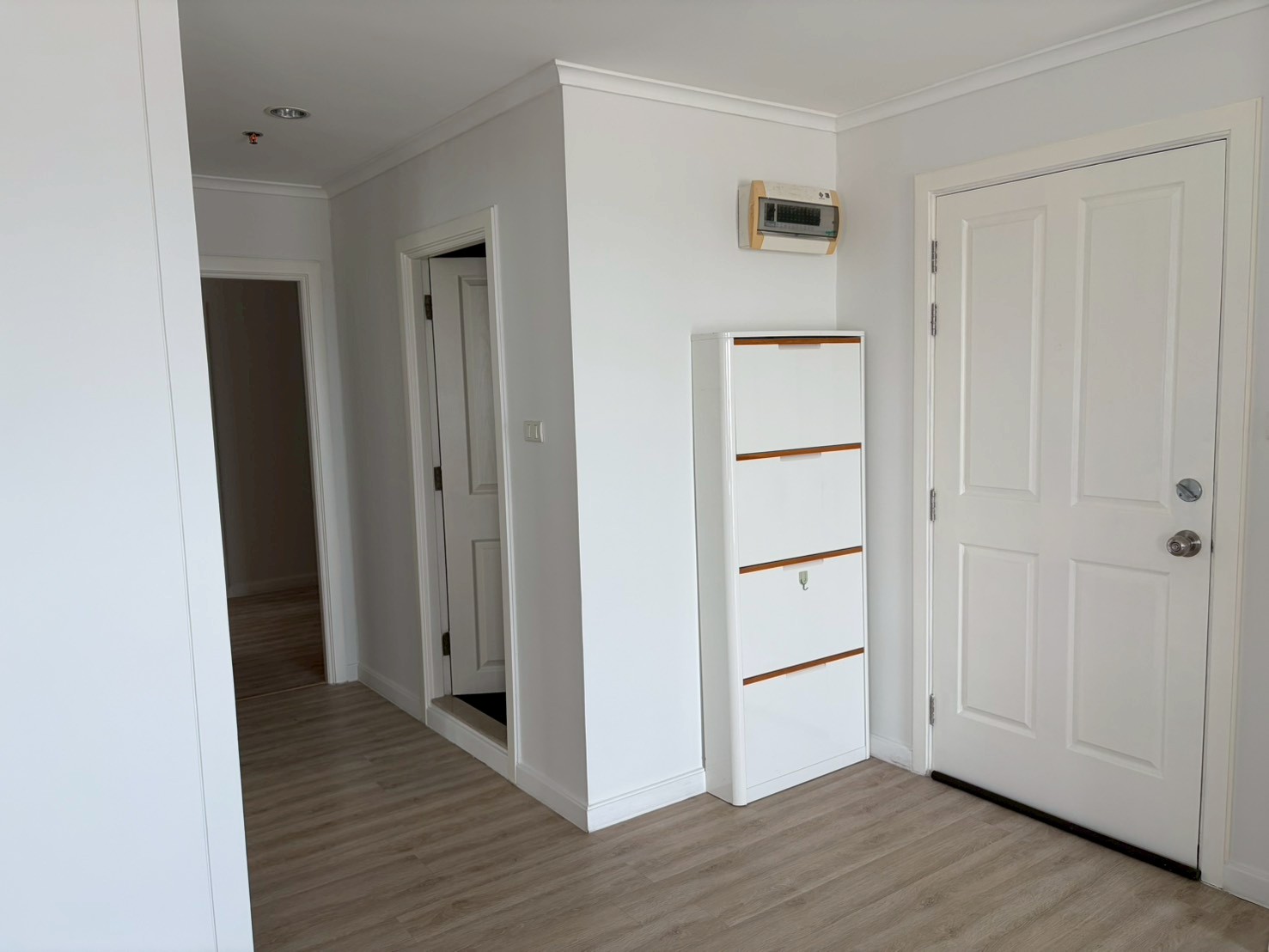 ให้เช่าคอนโด Lumpini Park Riverside Rama 3 (ลุมพินี พาร์ค ริเวอร์ไซด์ พระราม 3) 3ห้องนอน / 2ห้องน้ำ ขนาด 104 ตรม. ชั้น 22 ตึก A ค่าเช่า 36,000 ต่อเดือน วิวแม่น้ำ