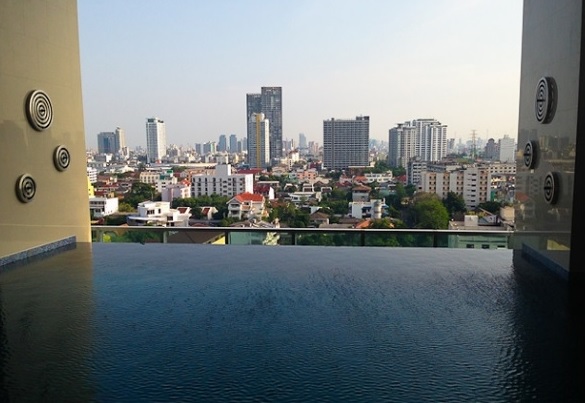 ให้เช่า/ขาย คอนโด Abstracts พหลโยธิน พร้อมเฟอร์และเครื่องใช้ไฟฟ้า