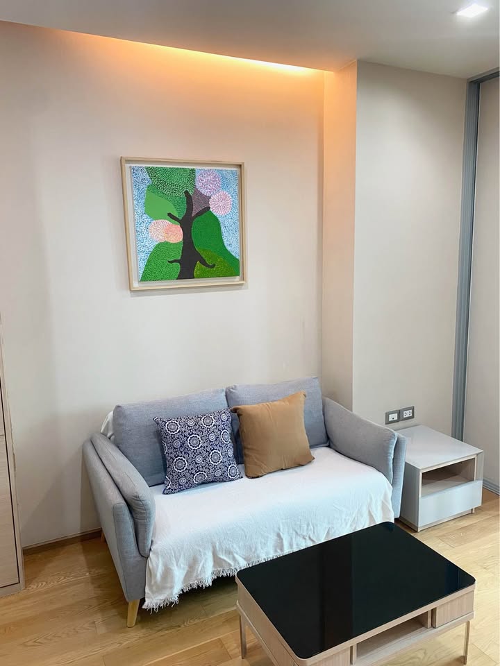 ให้เช่าห้องแบบ 1ห้องนอน 1ห้องน้ำ โซนพื้นที่ MRT เพชรบุรี คอนโด The Address Asoke (ดิ แอดเดรส อโศก) High Rise ขนาดห้อง 45 ตรม. ชั้น 35