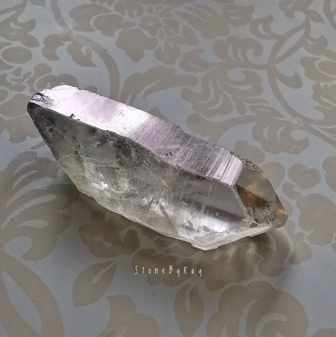 หินออร่าควอตซ์ (Aura Quartz)