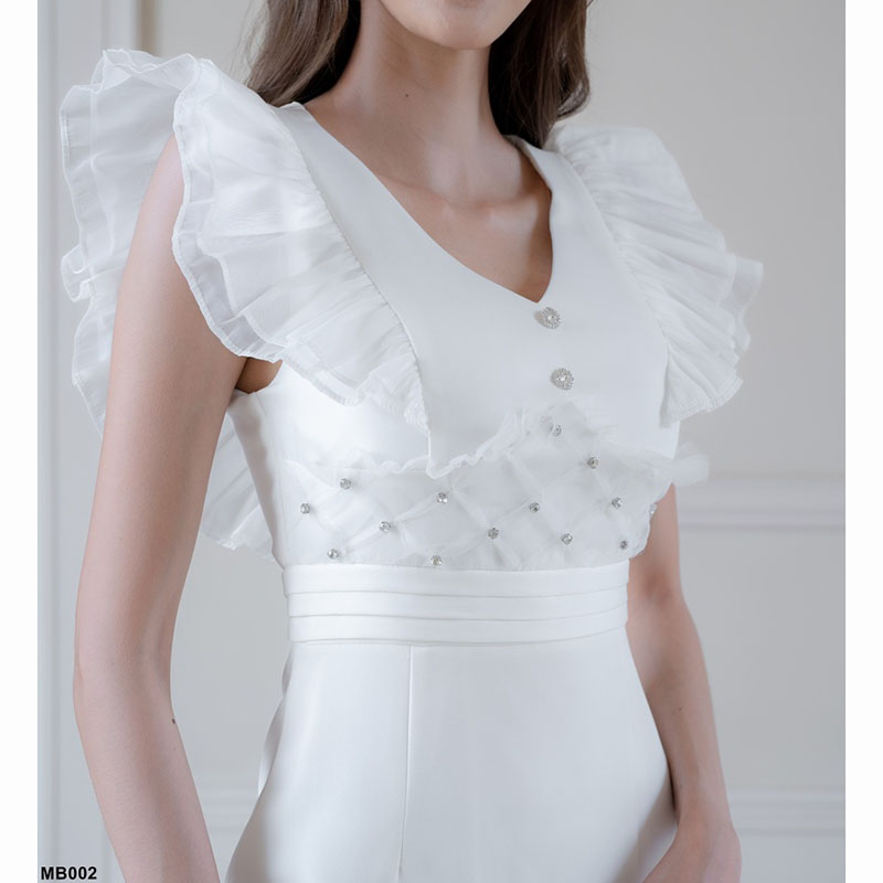 kudapy เดรสสั้นสีขาว/สีดำ/สีชมพู/สีแดง ทรงเข้ารูป แขนกุด ดีเทลอัดผ้าซีฟองช่วงแขน