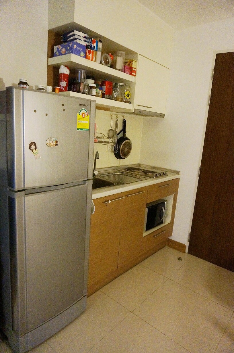 ให้เช่า ไอวี่ รัชดา เฟอร์นิเจอร์บิ้วอิ้นพร้อมเครื่องใช้ไฟฟ้า