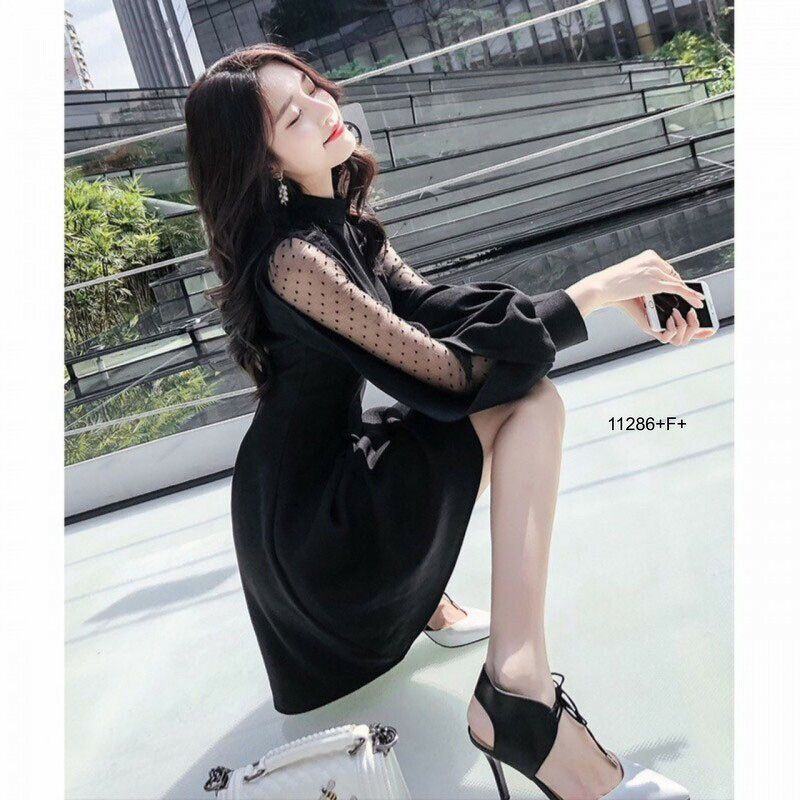 kudapy เดรสสั้น แขนยาว แขน 2 ข้างแต่งซีทรู เดรสงานผ้าซาร่า ด้านหลังผูกโบว์สวย ดูเก๋ เอวไม่สม็อค ช่วงกระโปรงบานสวยน่ารัก