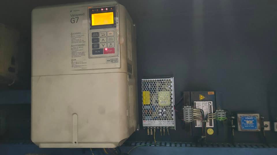 งานเปลี่ยน Spindle inverter