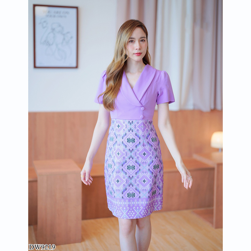 kudapy เดรสสั้นสีเหลือง/สีม่วง/สีกรม ปกสูทลายไทยสวยดูดีน่ารัก