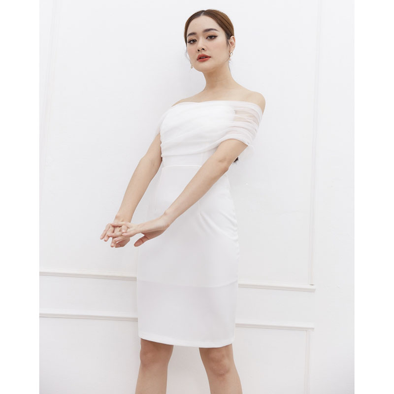 kudapy เดรสสั้นสี: แดง ขาว เขียว ที่สุดของลุคออกงาน สวย แพง เลอค่าที่สุด