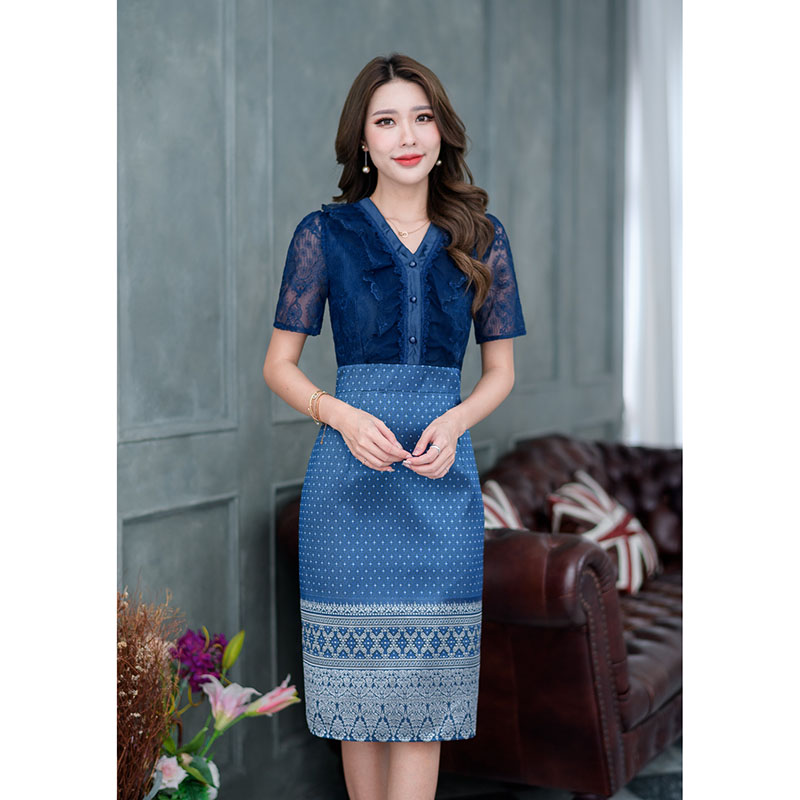 kudapy เดรสสั้นสีชมพูโอรส/สีกรม ลูกไม้ผสมผสานผ้าลายไทย ช่วงกระโปรงเป็นงานผ้าทอนะคะไม่ใช่ผ้าพิมพ์ลายเนื้อผ้าจะมีความมันเงาสวยงามงานจริง