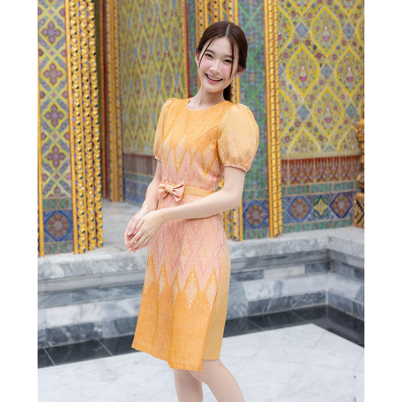kudapy เดรสสั้นสีฟ้า/สีส้ม ผ้าทอทรงบ้านโบว์หน้า ลายไทย ใส่ออกงาน สวยดูดี