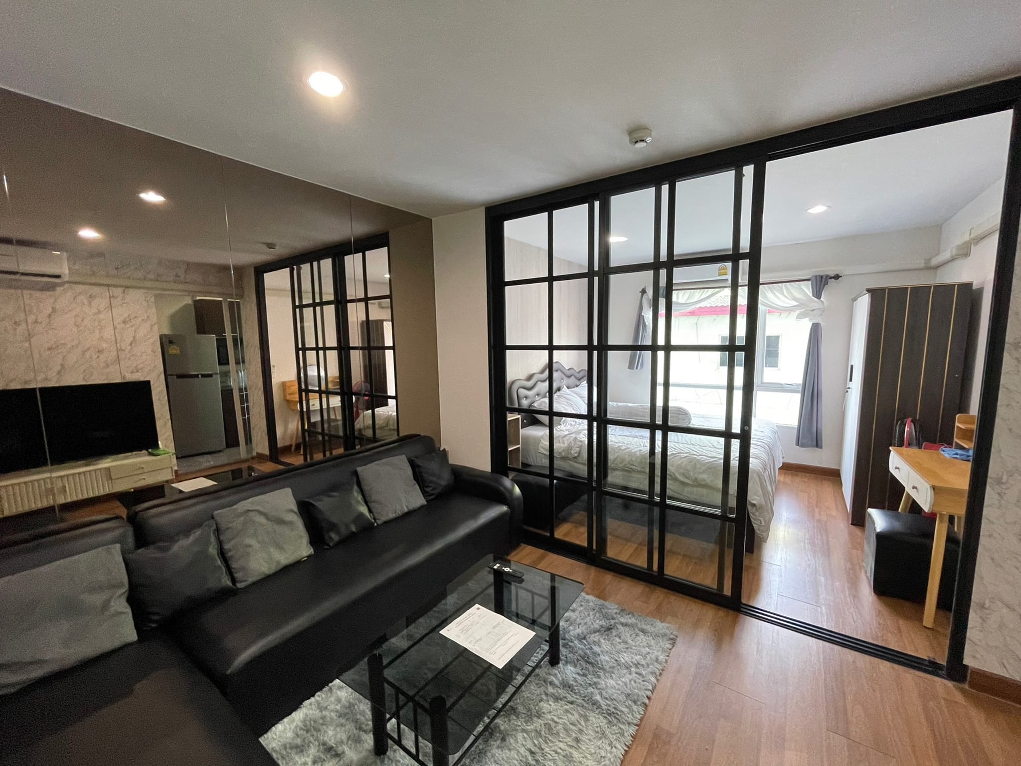 Low Rise โซนพื้นที่ BTS อ่อนนุช ให้เช่าห้องแบบ 1ห้องนอน 1ห้องน้ำ 1ครัวปิด คอนโด Regent Home Sukhumvit 81 (รีเจ้นท์ โฮม สุขุมวิท 81) ขนาดห้อง 28 ตรม. ชั้น 3 ตึก C