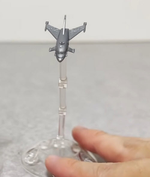 (เหลือ1ชิ้น ทักแชทก่อนโอน) 197555 ultimate luminous ultraman sp led+jet VTOL(เทา)