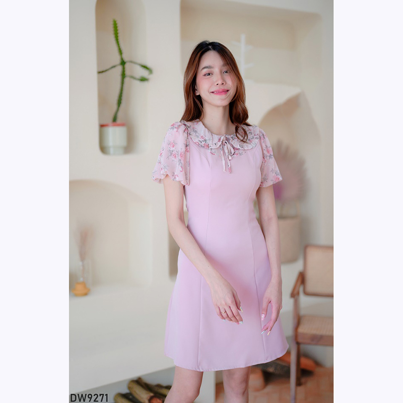 kudapy เดรสส้นสีฟ้า/สีชมพู/สีน้ำตาล ทรงบานแขนลายดอก