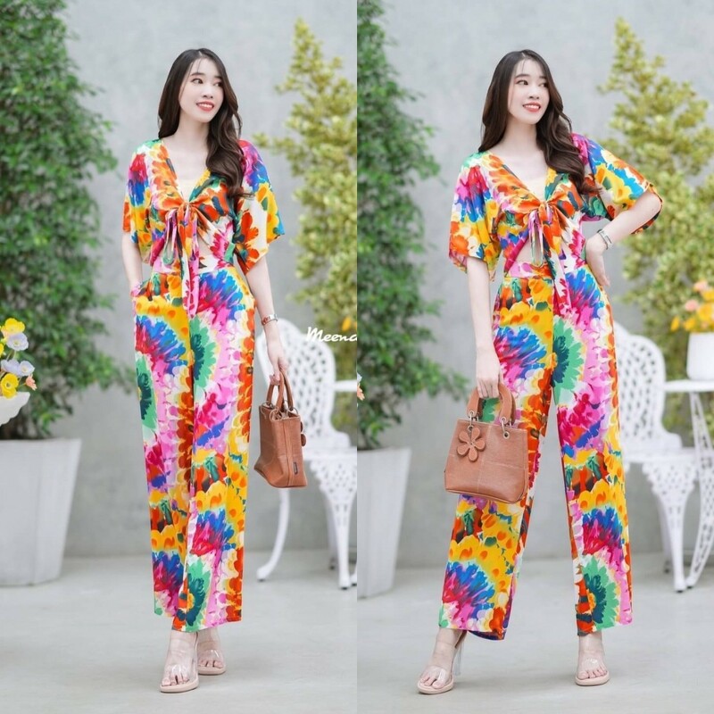 kudapy set 2 ชิ้น คอวี ไปทะเล เสื้อแขนสั้นผูกโบว์ด้านหน้าลายมัดย้อม + กางเกงขายาวทรงกระบอก