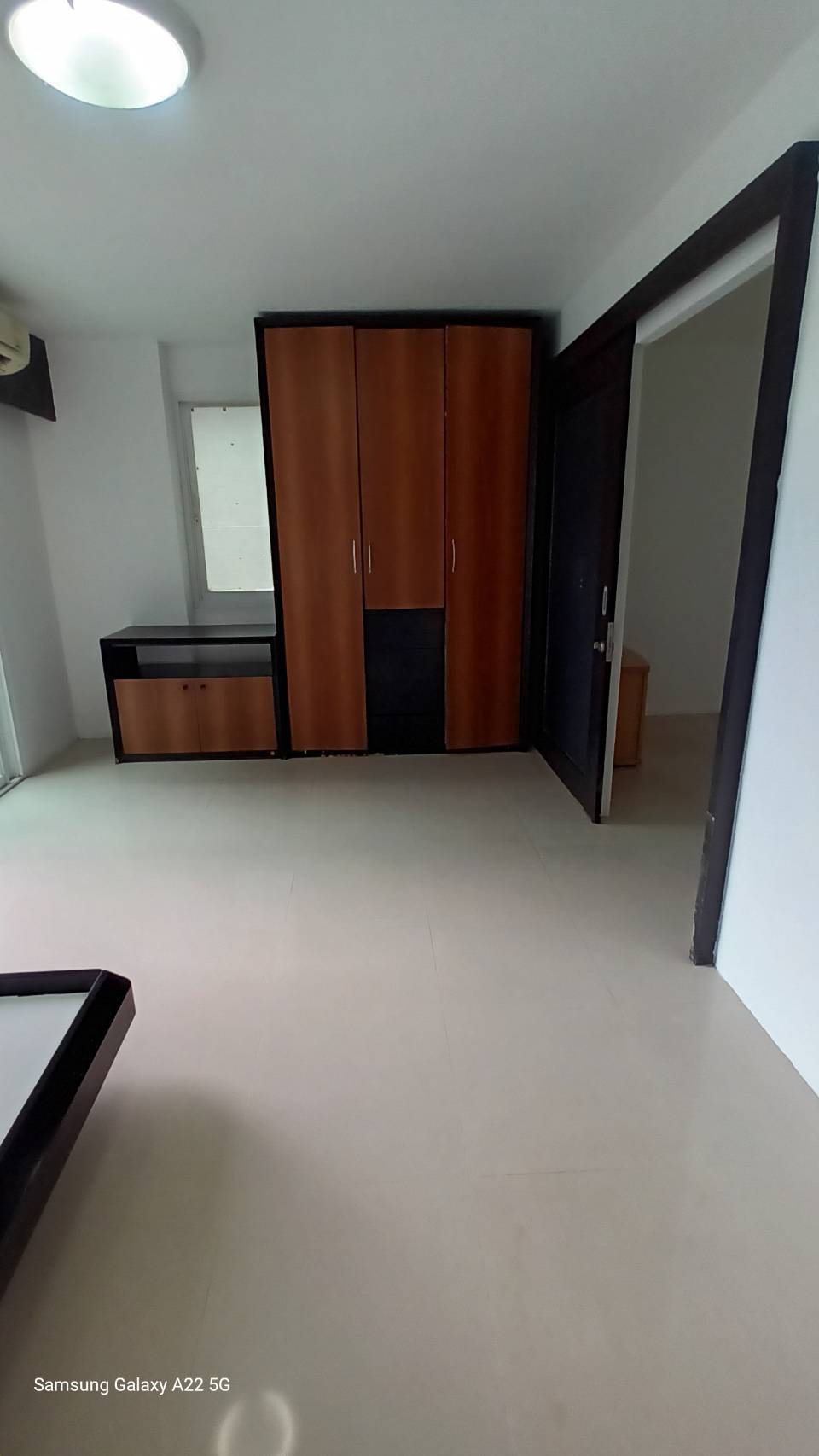 ให้เช่าคอนโด Boutique Ratchada 17 (บูทีค รัชดา 17) Low Rise โซนพื้นที่ MRT สุทธิสาร ห้วยขวาง (วินประมาณ20บาท) ห้องแบบ 1ห้องนอน 1ห้องน้ำ ขนาดห้อง 36 ตรม. ชั้น 3 (55/29)