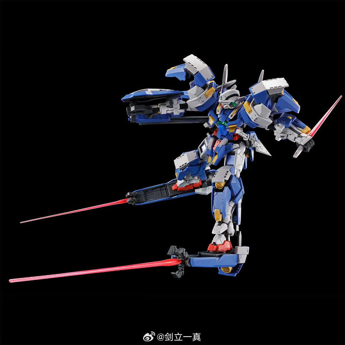 Bandai 4573102686077 p bandai rg avalanche exia