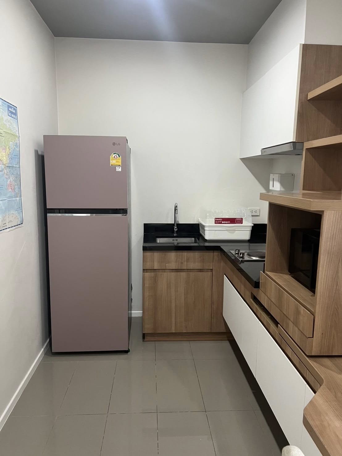 ปล่อยเช่า Blocs 77 (บลอคส์ 77) - โซนพื้นที่ BTS อ่อนนุช 1ห้องนอน 1ห้องน้ำ 1ห้องนั่งเล่น - ขนาดห้อง 40 ตรม. ชั้น 12 - ให้เช่า 17,000 ต่อเดือน