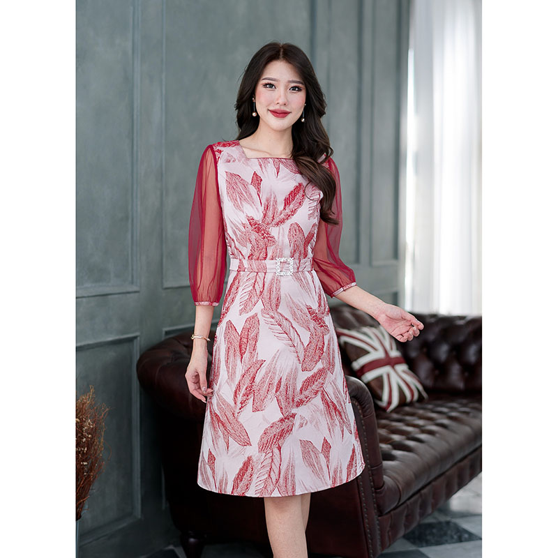 kudapy เดรสผ้า jacquard งานลายผ้าสวยโดดเด่นลายขนนกไล่สีงาน ผ้าสวยมีแท็กเจอร์ ตัวเดรสกระโปรงทรงเอ