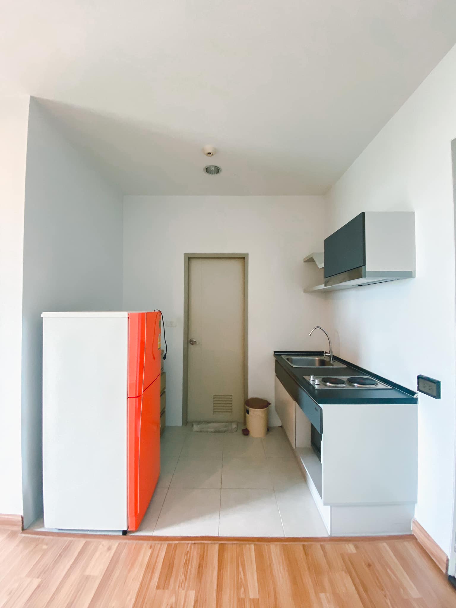 ปล่อยเช่าคอนโด Premio Vetro (พรีมีโอ เวโทร) - ห้องใหญ่เฟอร์เครื่องใช้ไฟฟ้าครบครั้น - ใกล้ ตรงข้ามมหาลัยเกษตร/BTSเกษตรและเสนานิคม