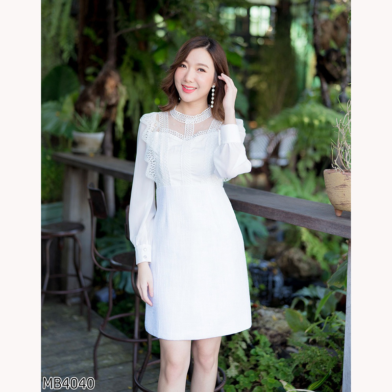 kudapy เดรสสั้นสีขาว/สีชมพู/สีครีม/สีดำ แขนยาวชีฟองอกระบายลูกไม้ ใส่สบายสวยดูดี