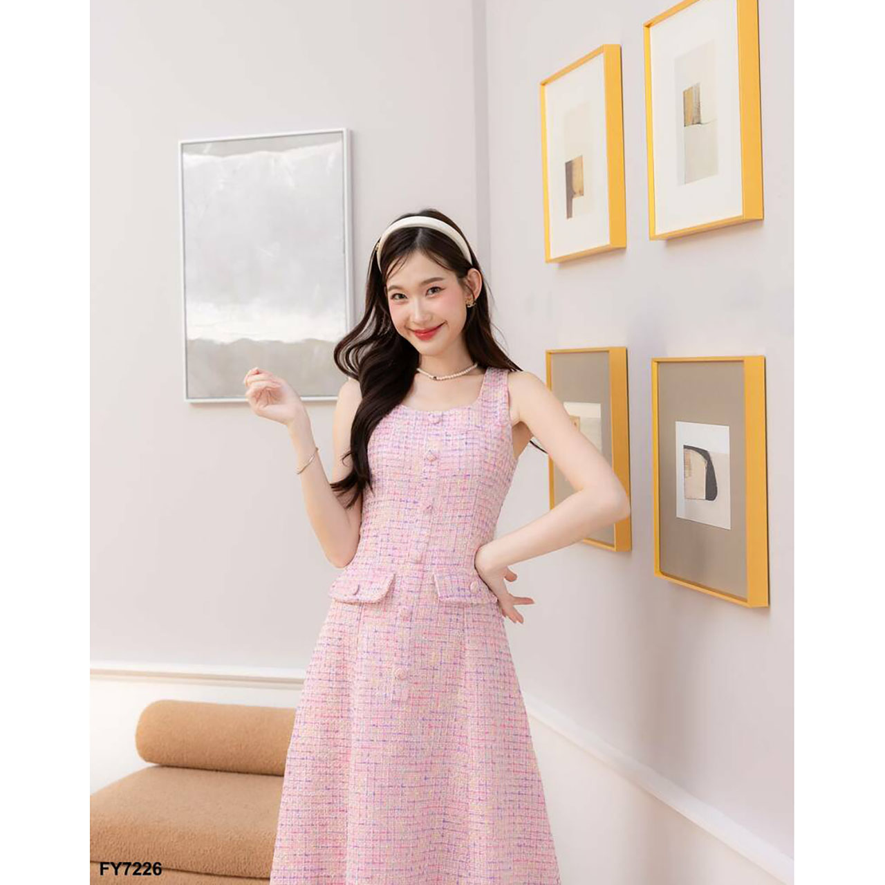 kudapy เดรสยาวสีชมพู/สีขาว กระโปรงยาวผ้าทวิสแต่งกระเป๋า