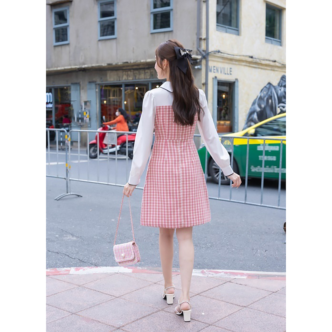 kudapy เดรสสั้นสีครีม/สีชมพู/สีดำ คอปกแขนยาวขาวผ้าทวิต