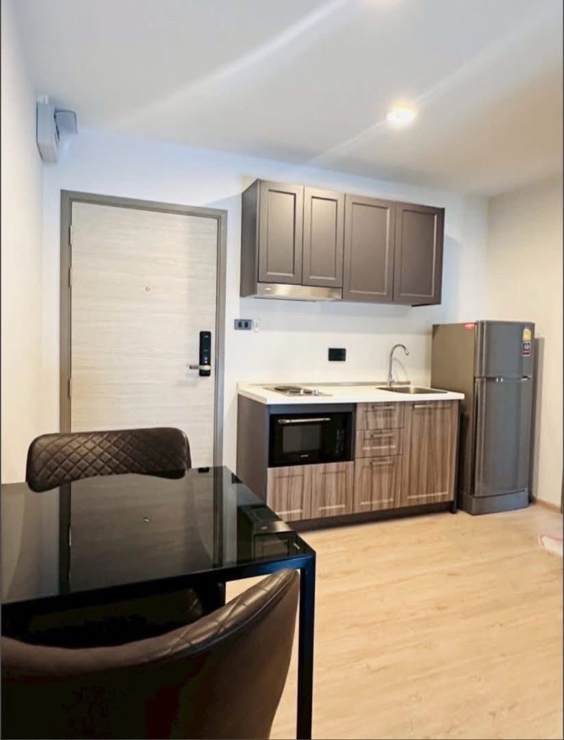 ให้เช่าคอนโด Premio Quinto (พรีมิโอ ควินโต) โซน รถไฟฟ้า BTS เกษตร 1ห้องนอน / 1ห้องน้ำ ขนาดห้อง 29 ตรม. ชั้น 8 ตึก B