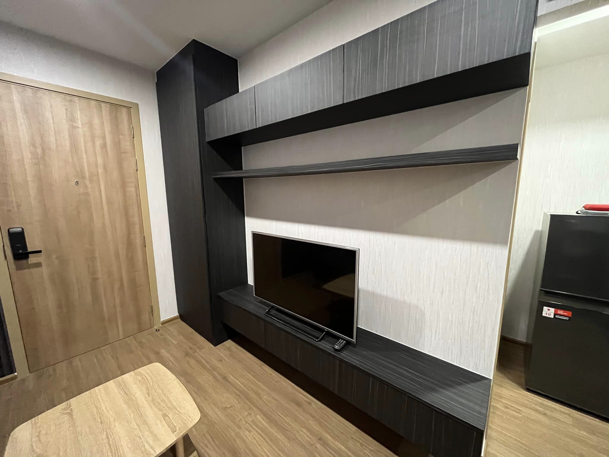 ปล่อยเช่าคอนโด The Livin Phetkasem (เดอะ ลีฟวิ่น เพชรเกษม) - 1ห้องนอน 1ห้องครัว 1ห้องน้ำ 1ห้องนั่งเล่น - ใกล้ MRT ภาษีเจริญ/ซีคอน บางแค - ขนาดห้อง 28.53 ตรม. ชั้น 12 ตึก B