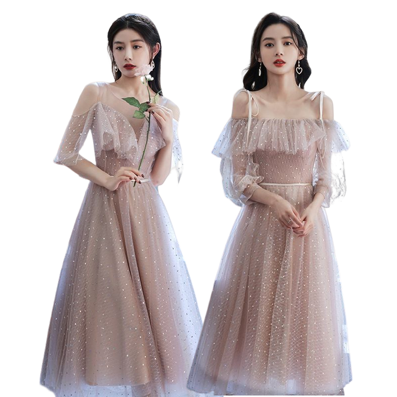 kudapy เดรสยาวราตรีไปงานสีครีมอมชมพู เดรสผ้าซาติน แต่งผ้ามุ้ง ทรงสวยมากค่ะ