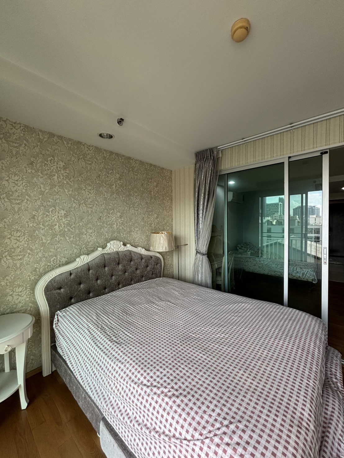 ให้เช่าคอนโด THE LINE Phahonyothin Park (เดอะ ไลน์ พหลโยธิน พาร์ค) โซน รถไฟฟ้า BTS ห้าแยกลาดพร้าว 1ห้องนอน / 1ห้องน้ำ ขนาดห้อง 38 ตรม. ชั้น 5 ตึก A