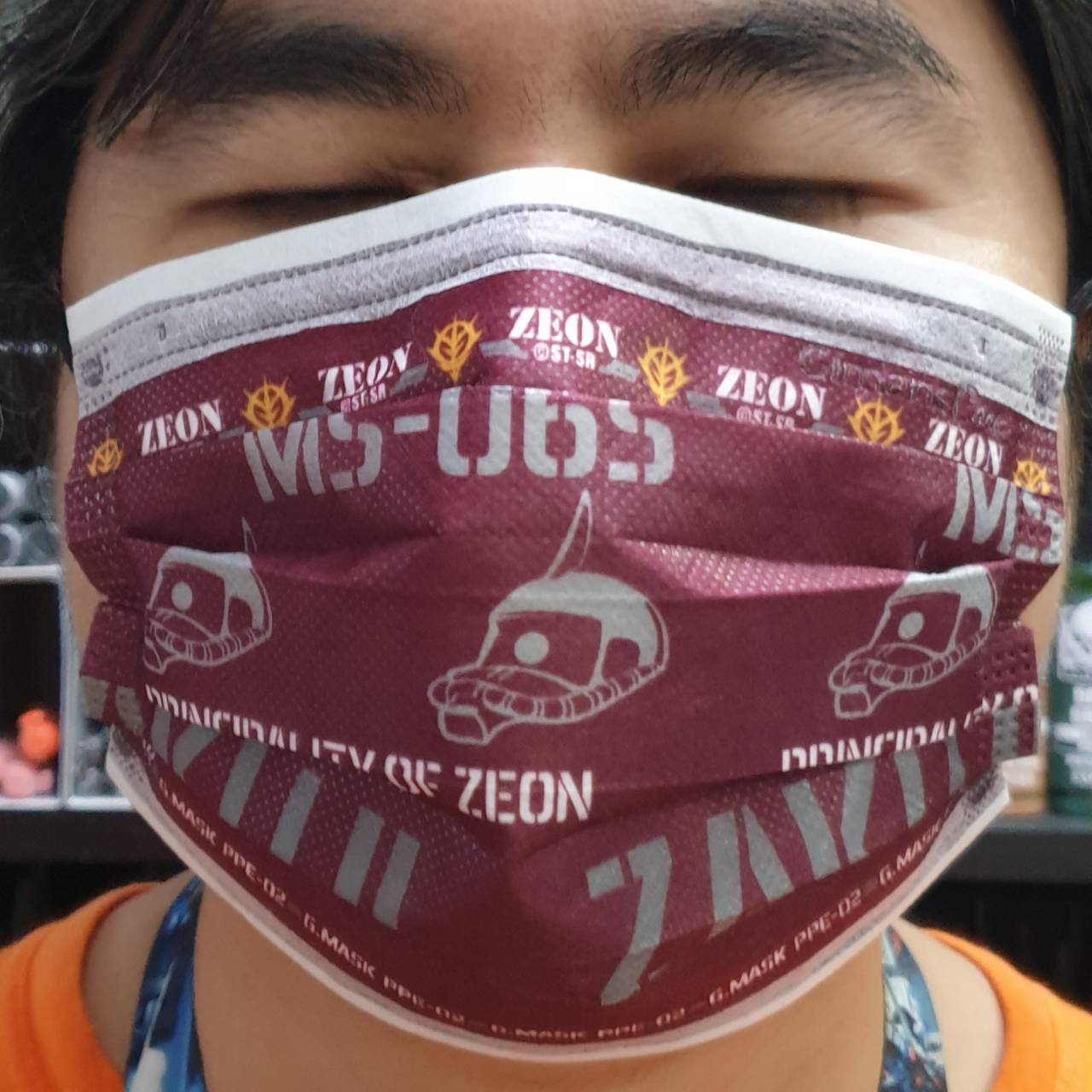 4897110980140 mass zeon แดง 1ชิ้น